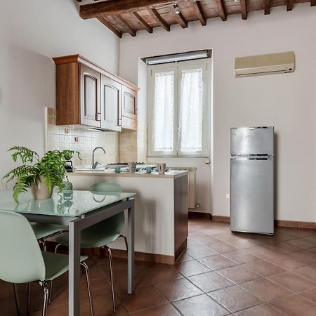 Lucca - Piazza Dell'Anfiteatro Central Apartment! Dış mekan fotoğraf