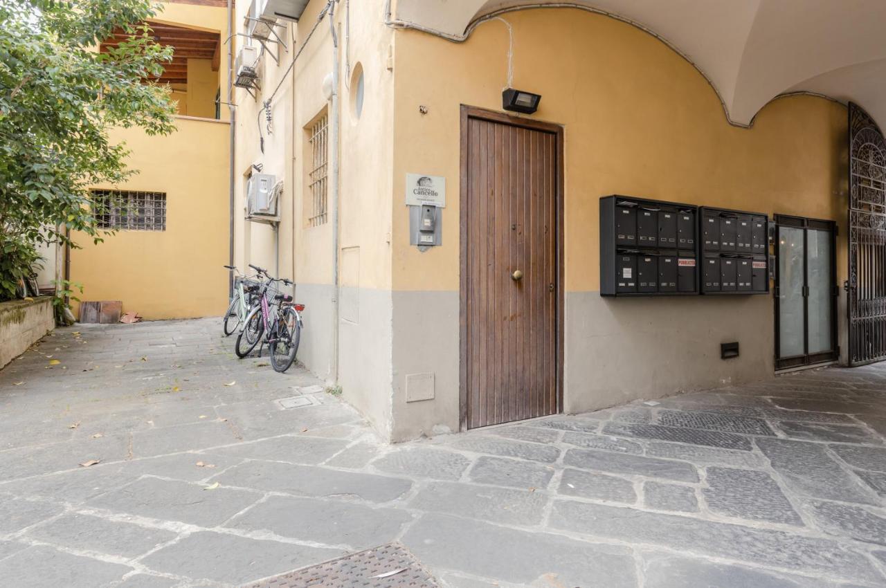 Lucca - Piazza Dell'Anfiteatro Central Apartment! Dış mekan fotoğraf