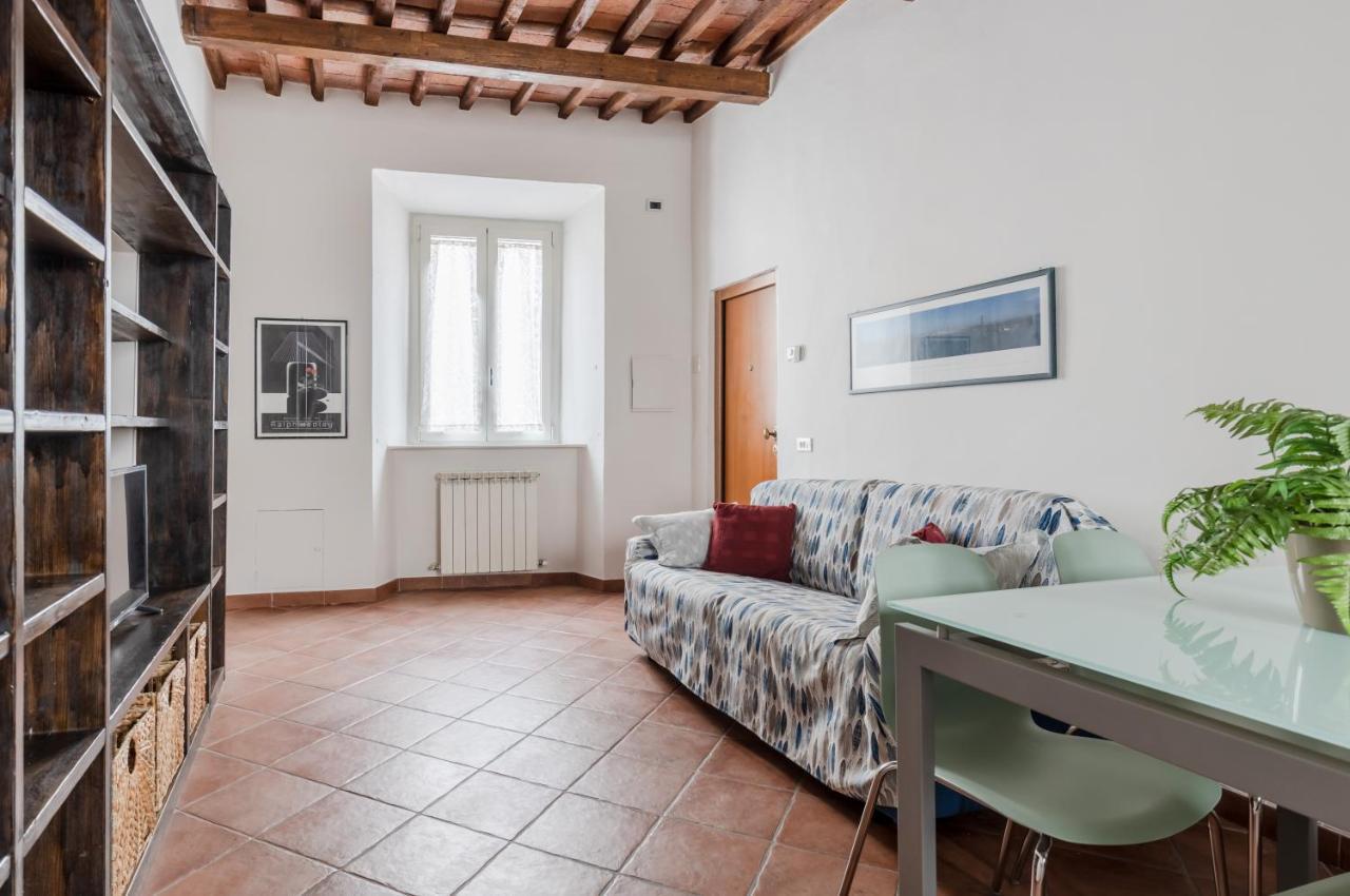 Lucca - Piazza Dell'Anfiteatro Central Apartment! Dış mekan fotoğraf